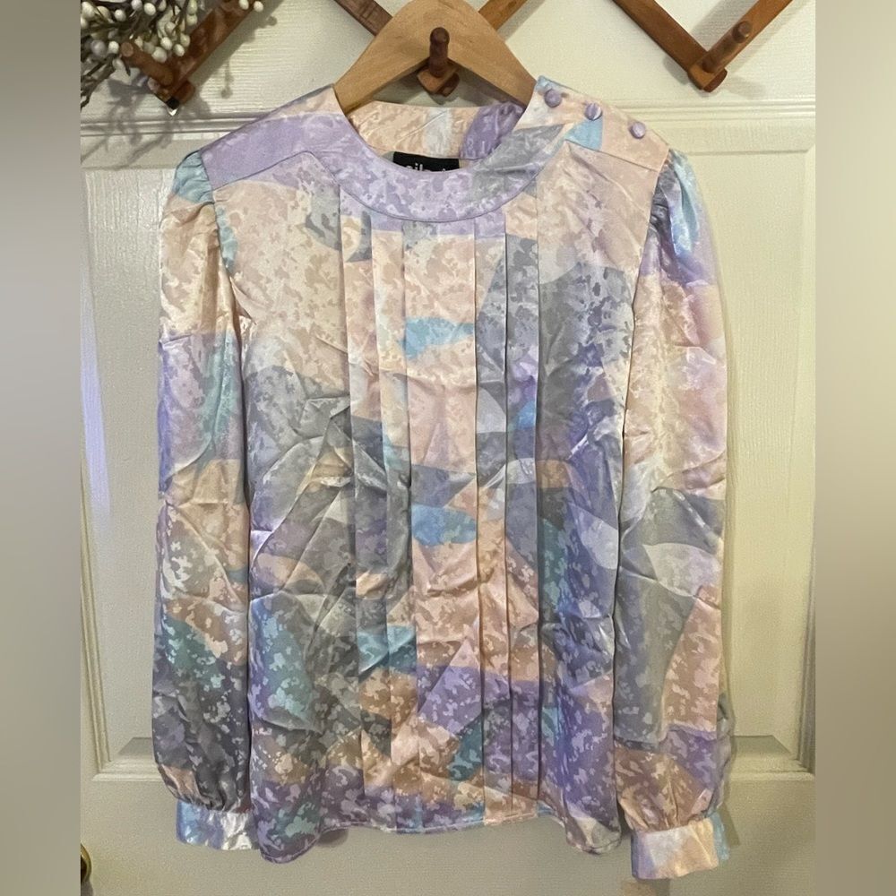 NWT Vintage 80s Satiny Print Blouse with Shoulder Pads